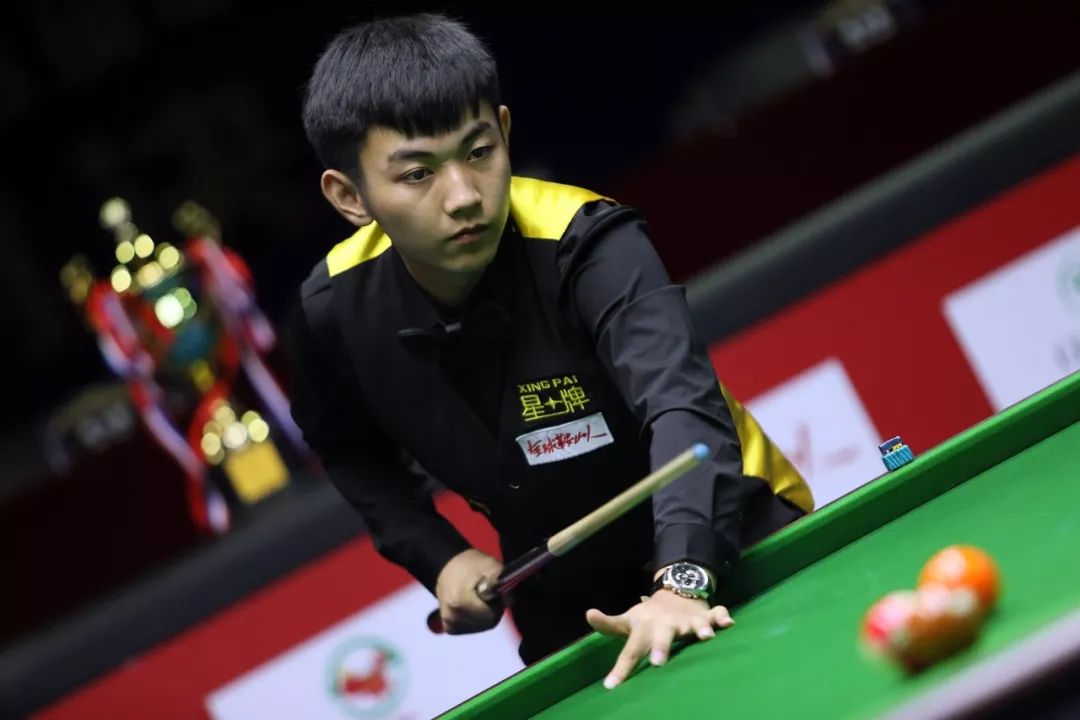 积蓄更大的 积蓄更大的